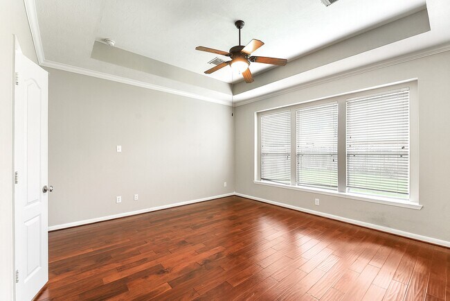 Building Photo - 5035 Logans Landing Ln
