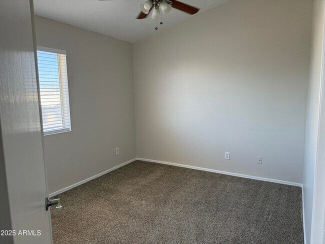 Building Photo - 8460 W Aster Dr