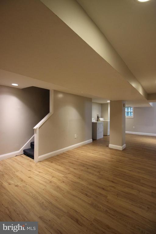 Building Photo - 3300 Piedmont Ave