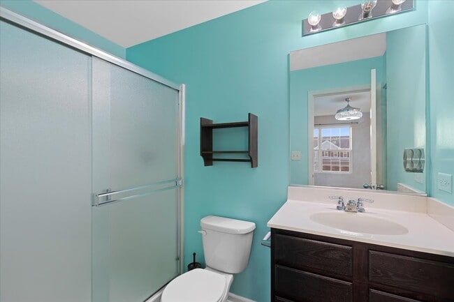 Building Photo - 1092 Sapphire Ln