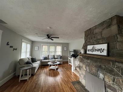 Building Photo - Limited-time offer: Apply by May 1st for $299 lease fee waived + $500 off first month’s rent. Pet...