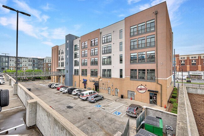 Building Photo - 8th South Condo - Near Soccer Stadium