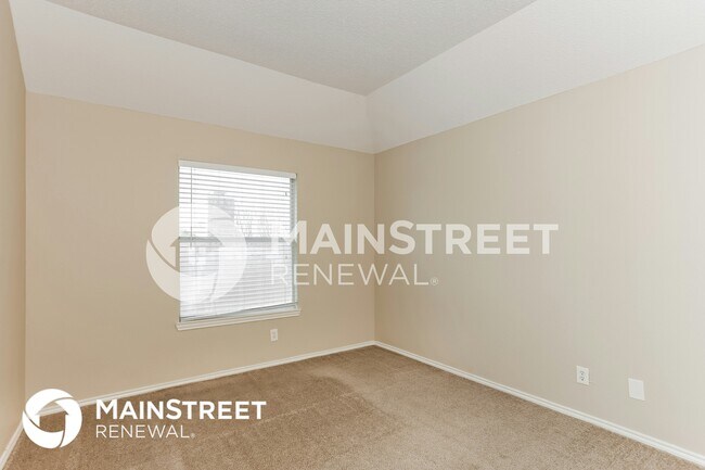 Building Photo - 719 E Grubb Dr