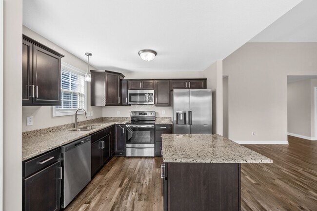 Building Photo - 1062 Whitney Dr