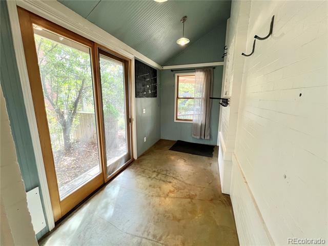 Building Photo - 2629 W 32nd Ave