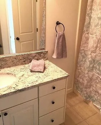 Building Photo - 192 Keetley Close St