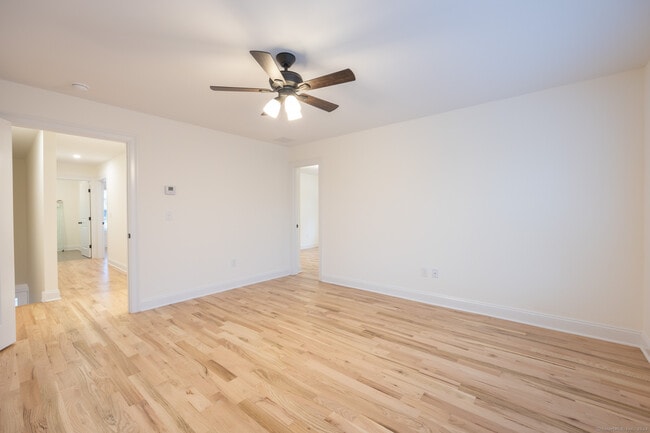 Building Photo - 242 S Main St