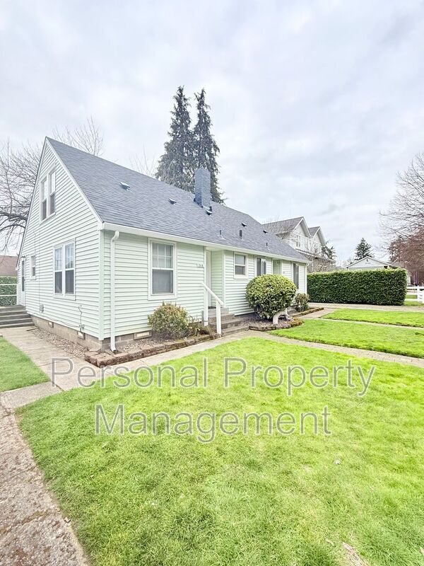 Building Photo - 3108 Thompson Ave