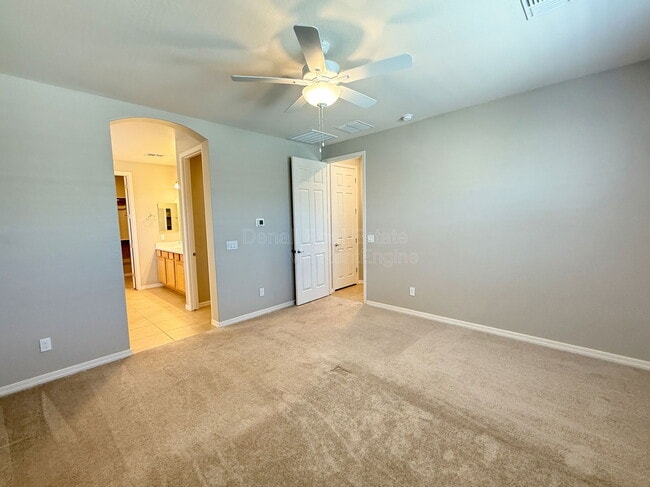 Building Photo - 15170 W Pierce St