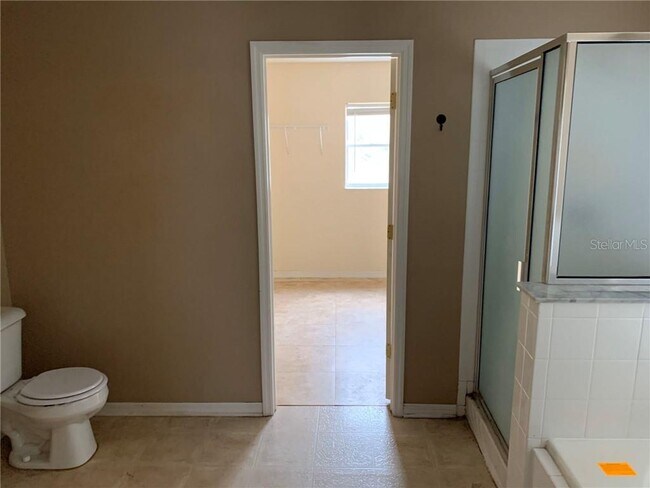 Building Photo - 10436 Frog Pond Dr