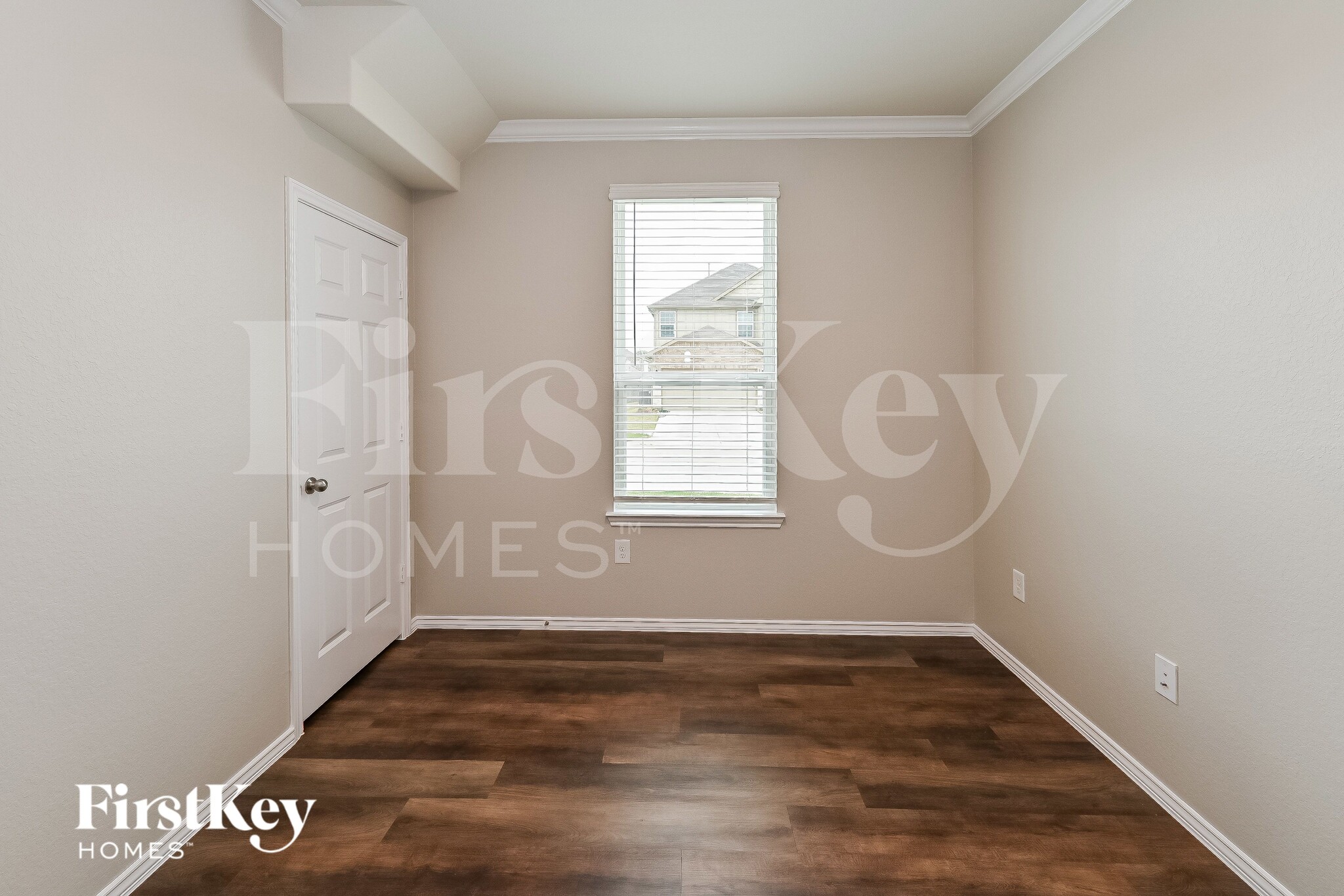 Building Photo - 5835 Big Bluestem Ln