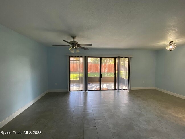 Building Photo - 43 Bogart Pl