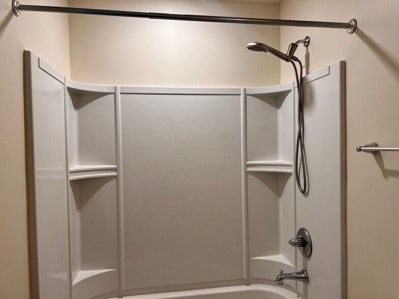 Building Photo - 2758 Unbridled Way