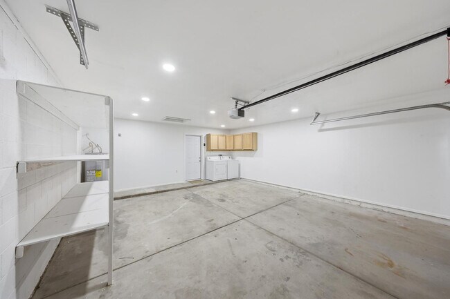 Building Photo - 3817 W Camino Real