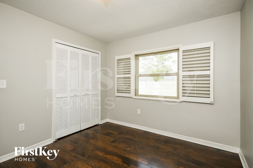 Building Photo - 3326 Bottlebrush Ct
