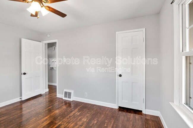 Building Photo - 8118 Blanchard Dr