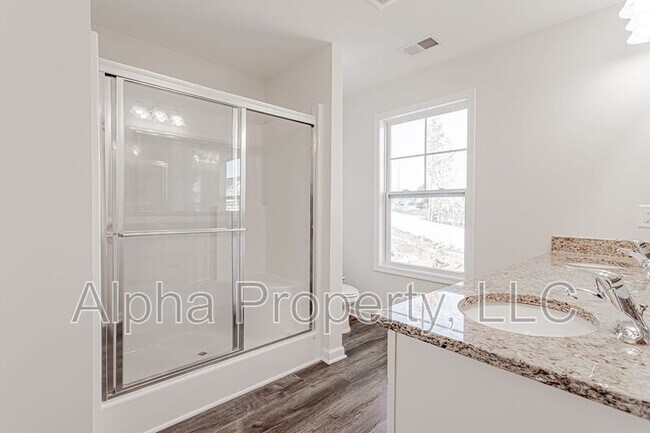 Building Photo - 328 Trail Branch Ct.