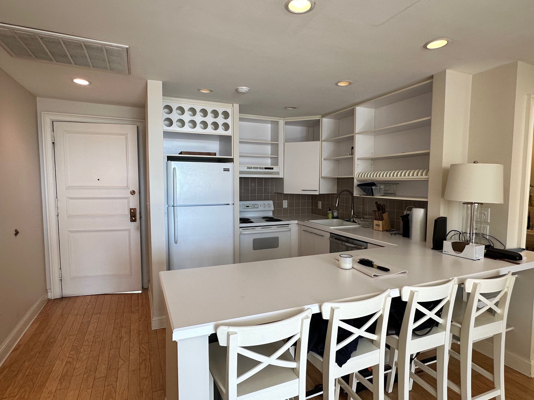 Building Photo - 160 Commonwealth Ave