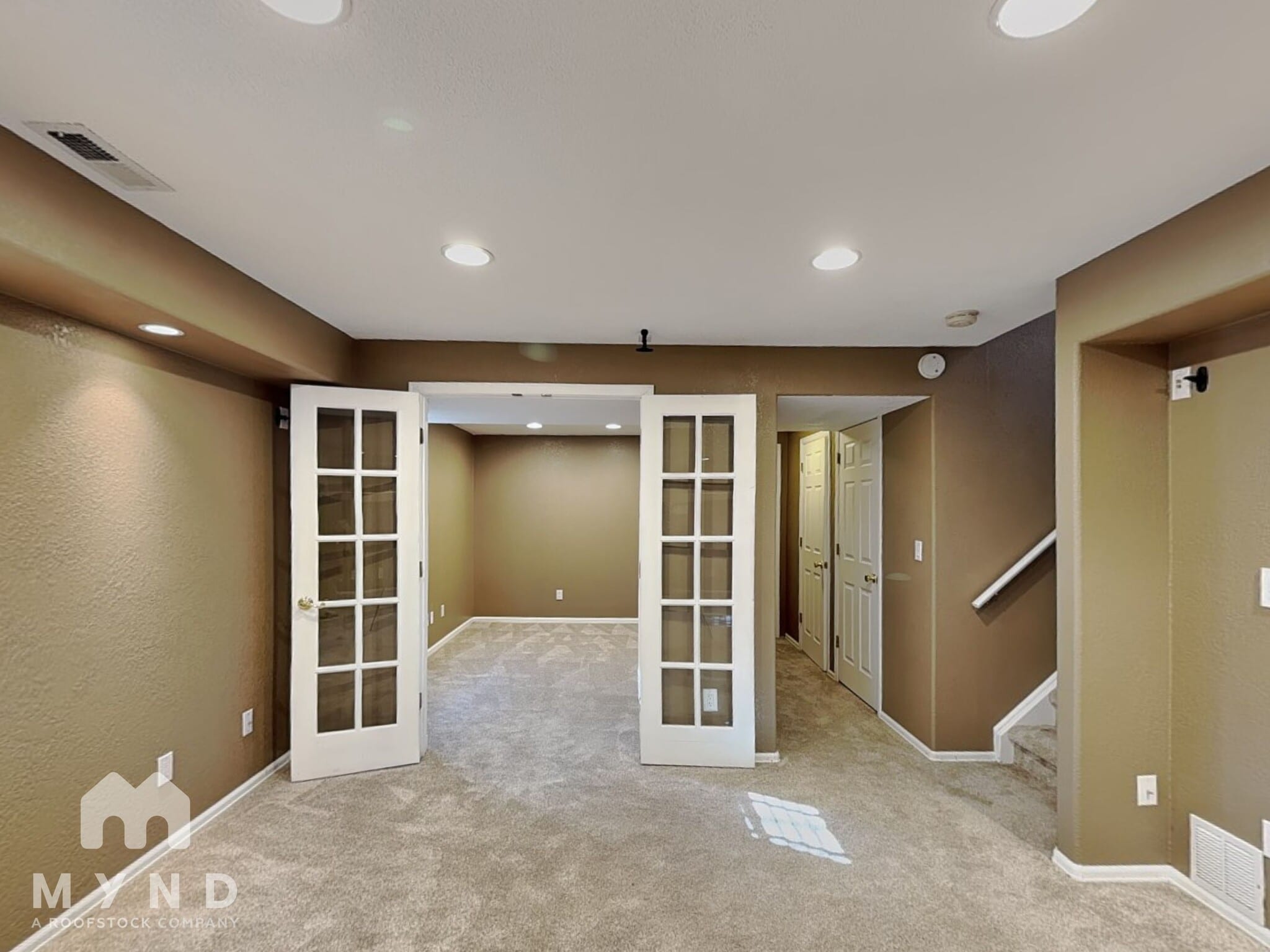 Building Photo - 2421 S Harlan Ct