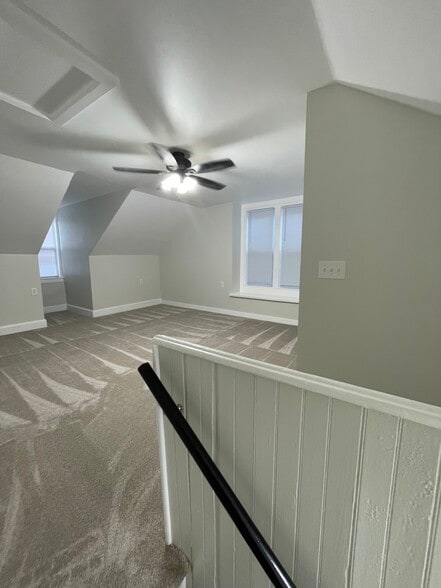 Bedroom 20x20 - 1418 N 3rd St