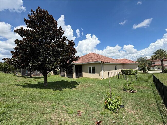 Building Photo - 3519 Mediterra Dr