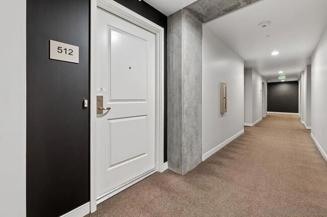 Building Photo - 1080 Park Blvd