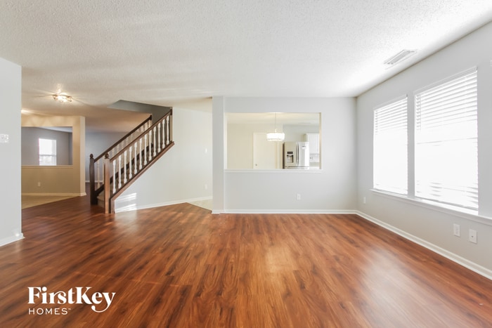 Building Photo - 2310 Amberleigh Dr