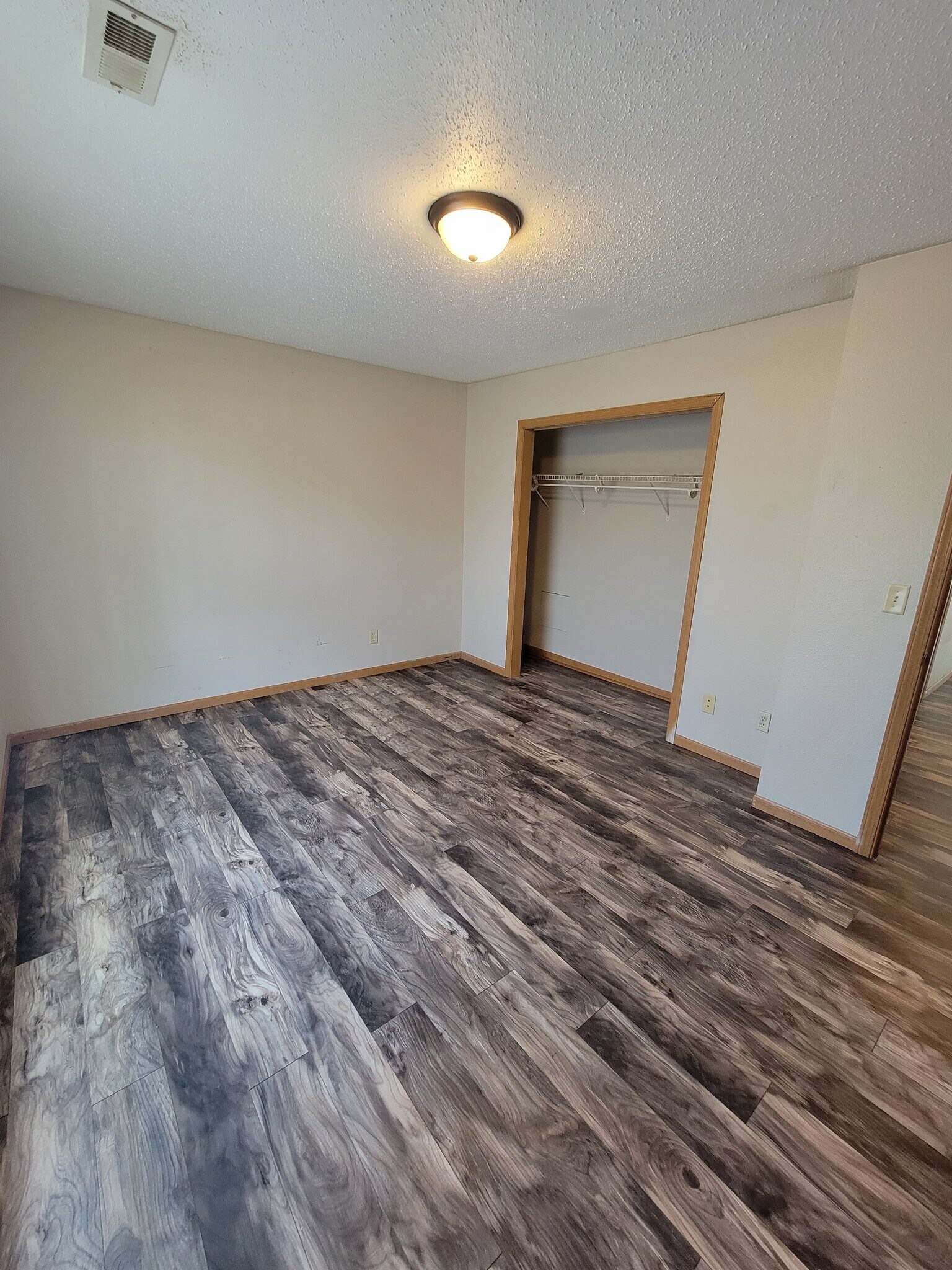 Building Photo - 1113 2nd Ave