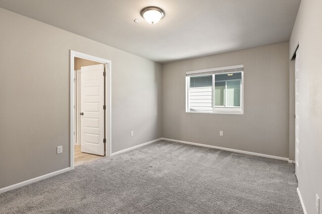 Building Photo - Beautiful 5Bd home in  Marysville