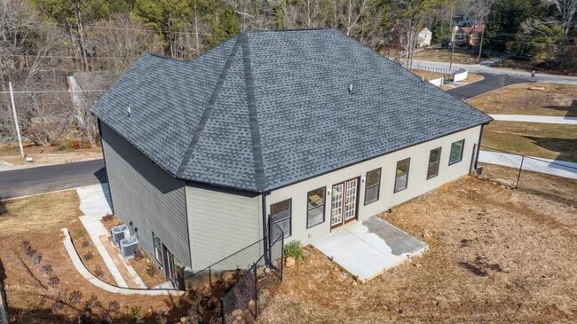 Building Photo - 4420 Ross Estates Ct SW