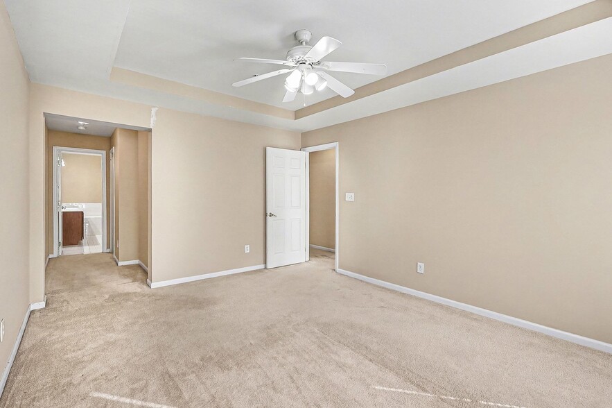 Building Photo - 4679 Red Admiral Way