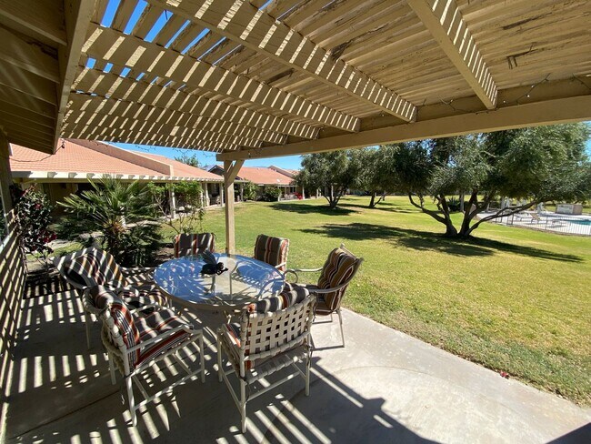 Building Photo - COMING SOON! BEAUTIFUL 2-Bedroom 2 -bathroom UNFURNISHED Condo in La Quinta Palms!