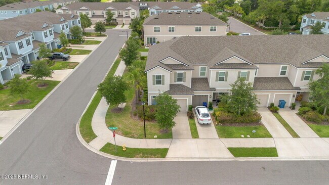 Building Photo - 13106 Annie’s Walk Dr