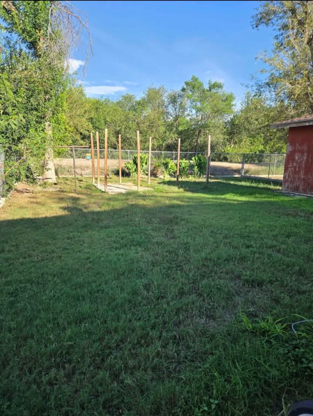 Building Photo - 404 N 29th Ave