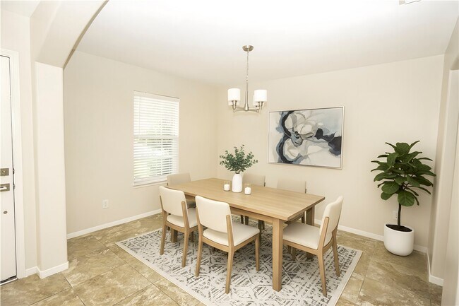 Building Photo - 2434 Ranch Hollow Ct