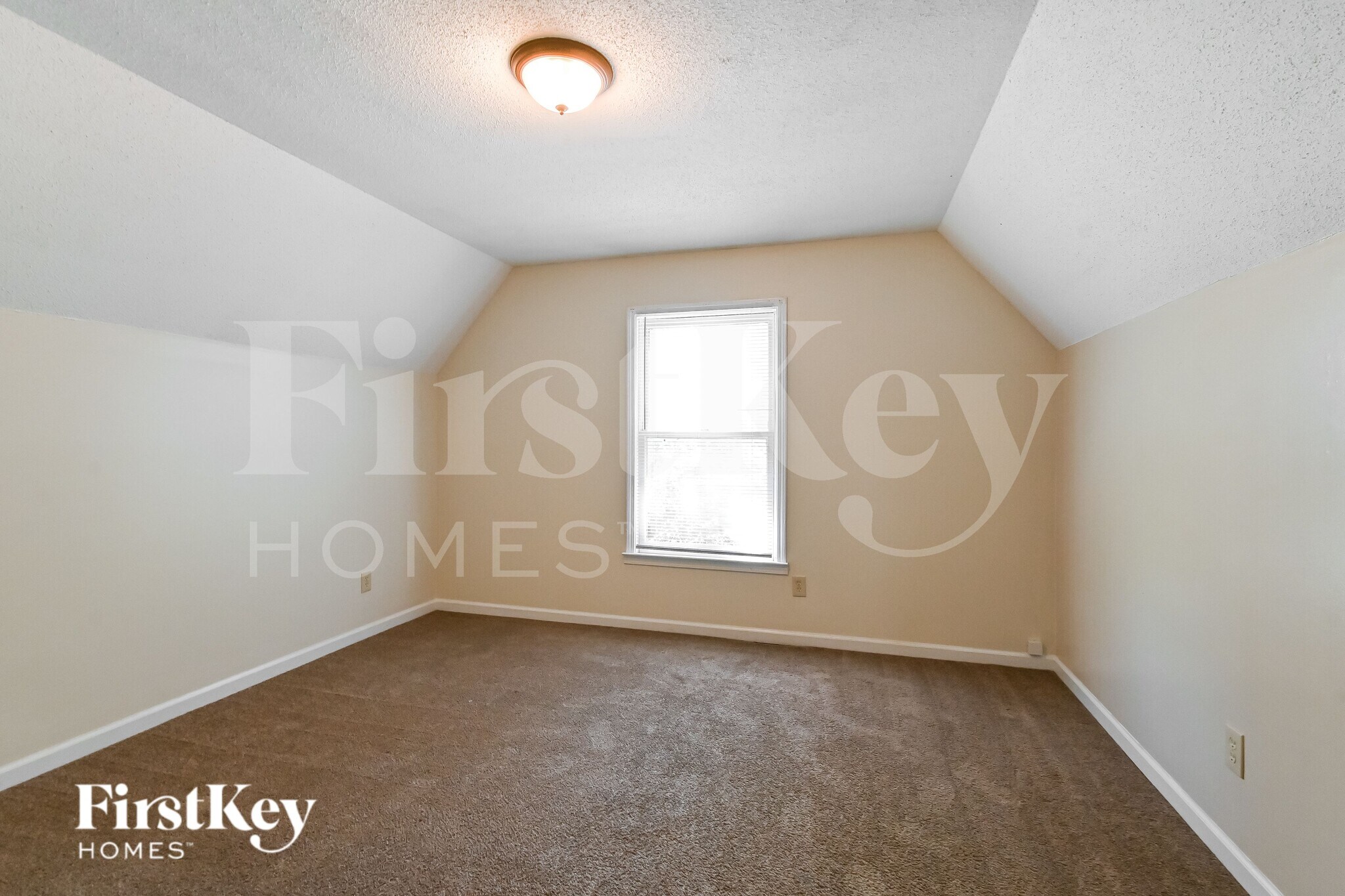 Building Photo - 8441 Woolrich Dr