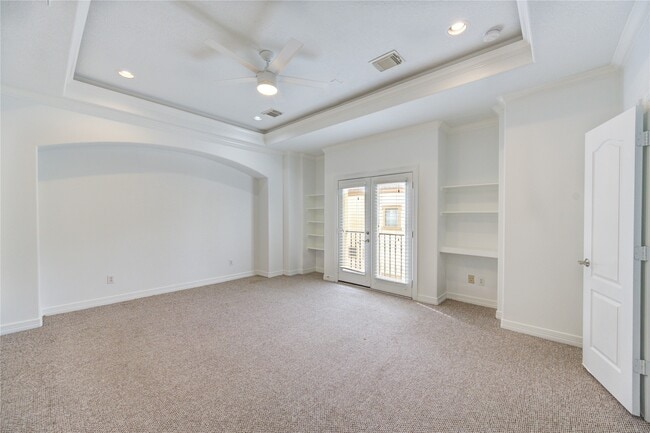 Building Photo - 5701 Kiam St