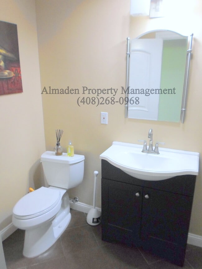 Building Photo - Remodeled Almaden Home near Foothills!! Great Schools, Central A/C & Pool!!