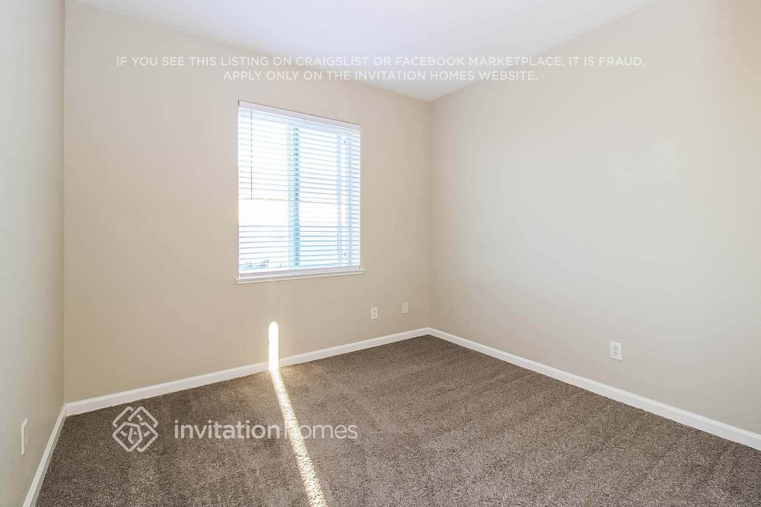 Building Photo - 16 Shadmoor Pl