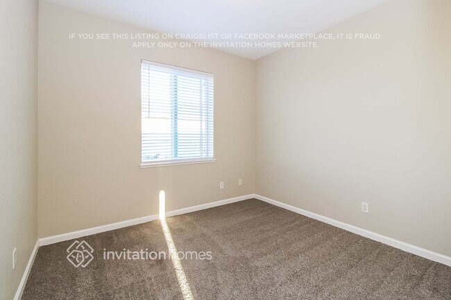 Building Photo - 16 Shadmoor Pl