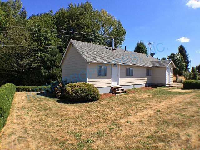 Building Photo - Charming 2-Bed Oasis with Spacious Comfort in Gresham!