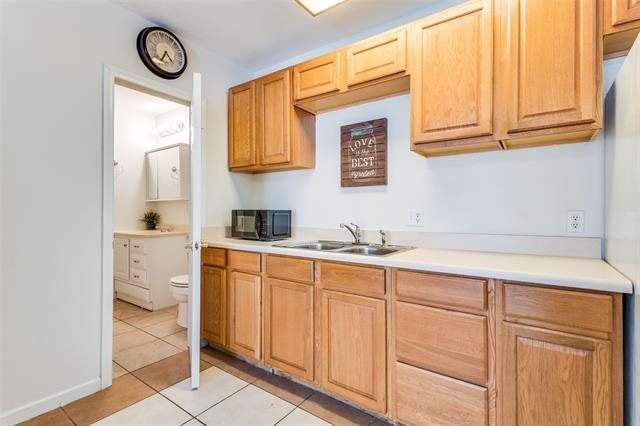 Building Photo - 1605 Cordero Ct