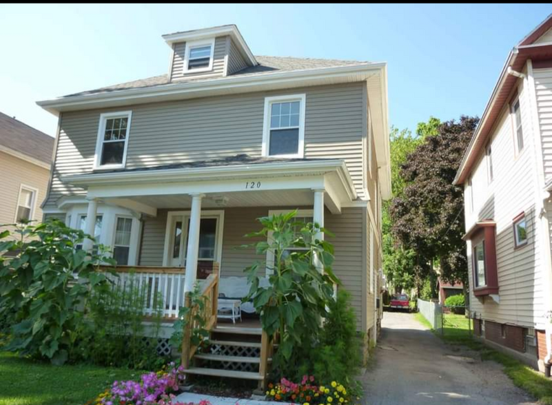 Primary Photo - 120 Weldon St