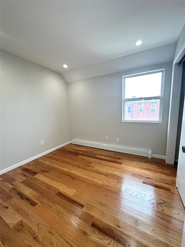 Building Photo - 142-32 174th St