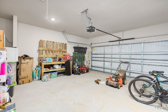Building Photo - 5702 Overland Dr