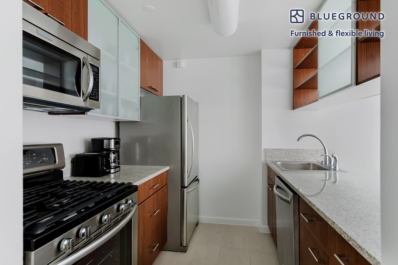 Building Photo - 535 W 23 St