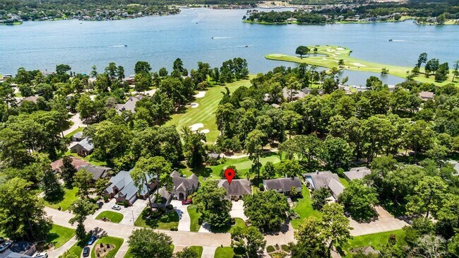 Building Photo - 3127 Lake Island Dr