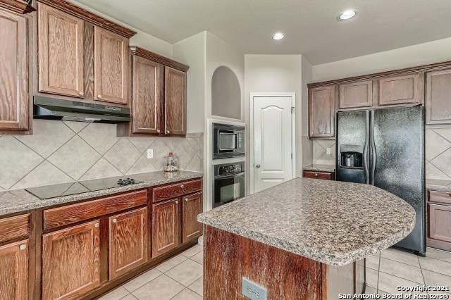 Building Photo - 8226 Wayside Creek