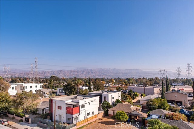 Building Photo - 6025 Craner Ave