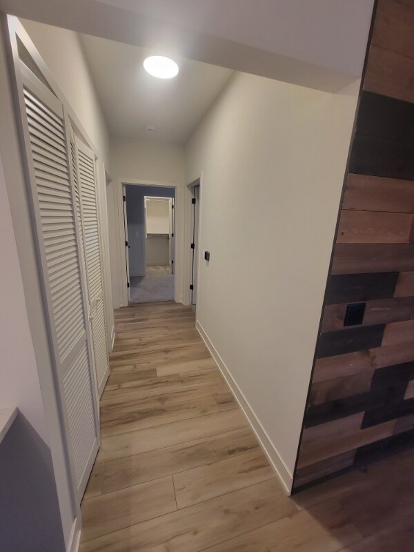 Building Photo - 302 W Liberty Dr